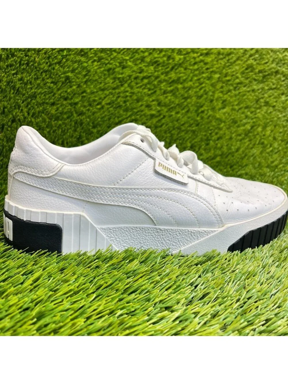 Puma Cali Platform Womens Size 9 White Black Athletic Lifestyle Shoes Sneakers